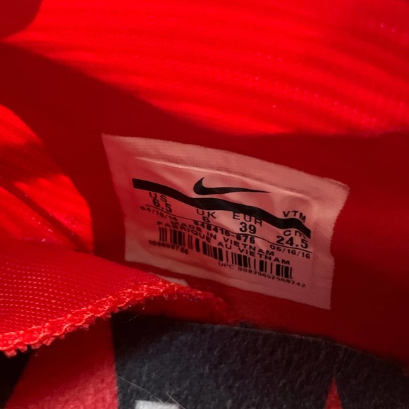 Nike Free Train Instinct Kevin Hart Hustle Red Gold White US Womens 8 Mens 6.5 - Picture 11 of 12